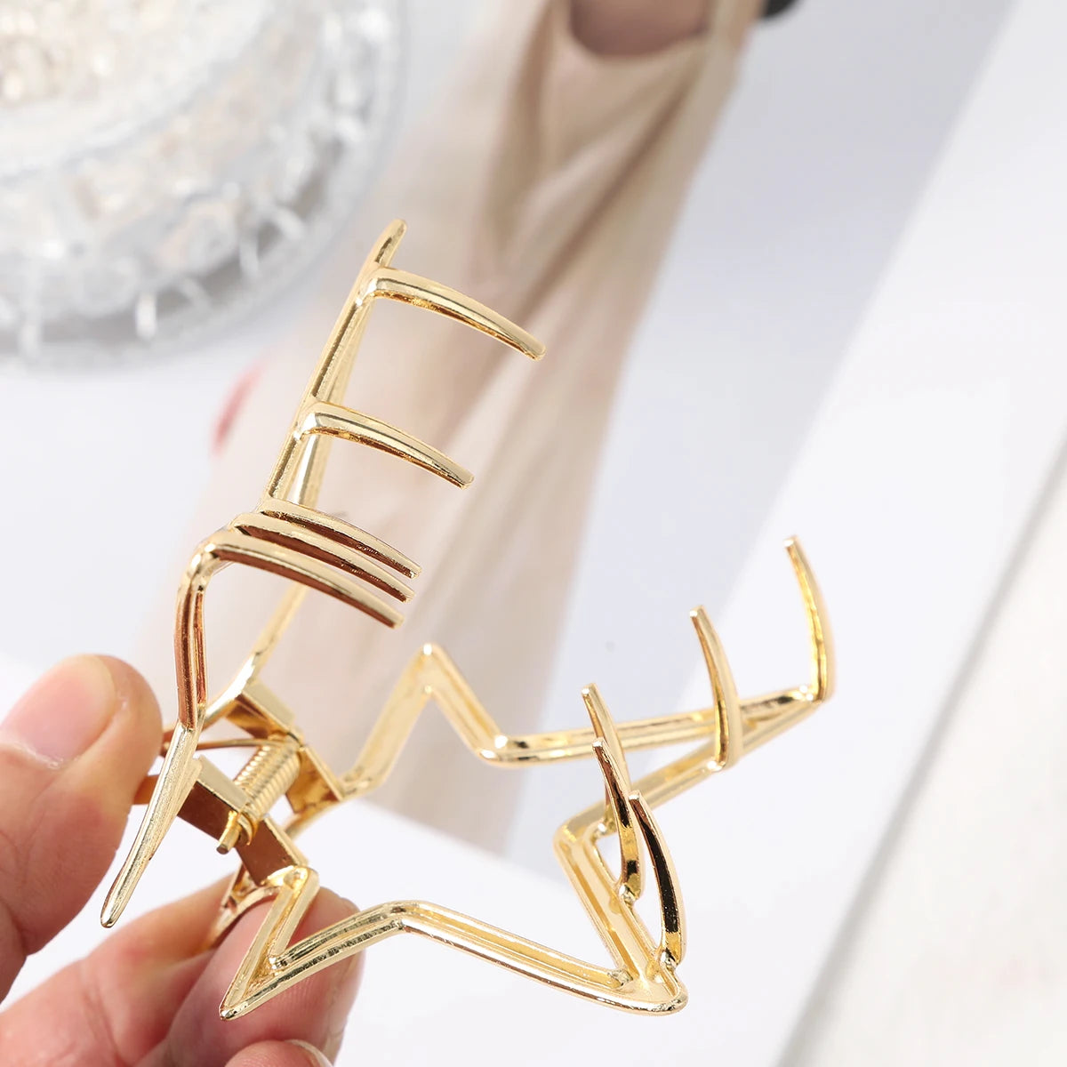 06 Metal Shape Star Claw Clip