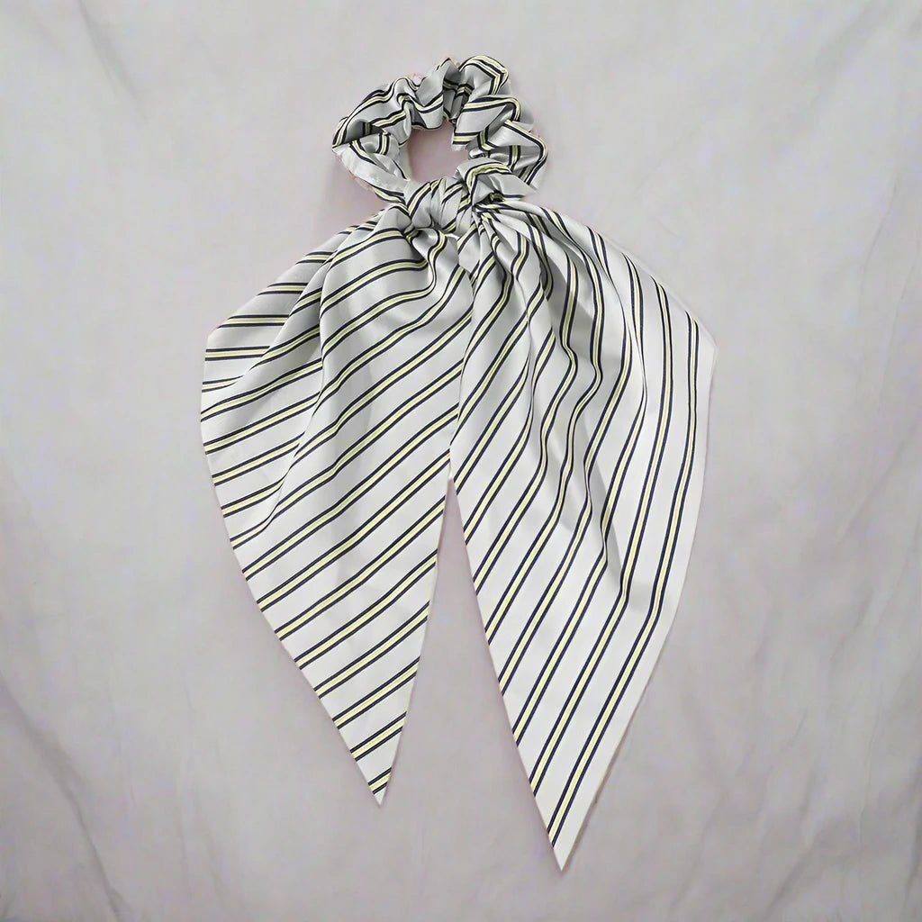 09 Scarf Scrunchies Striped