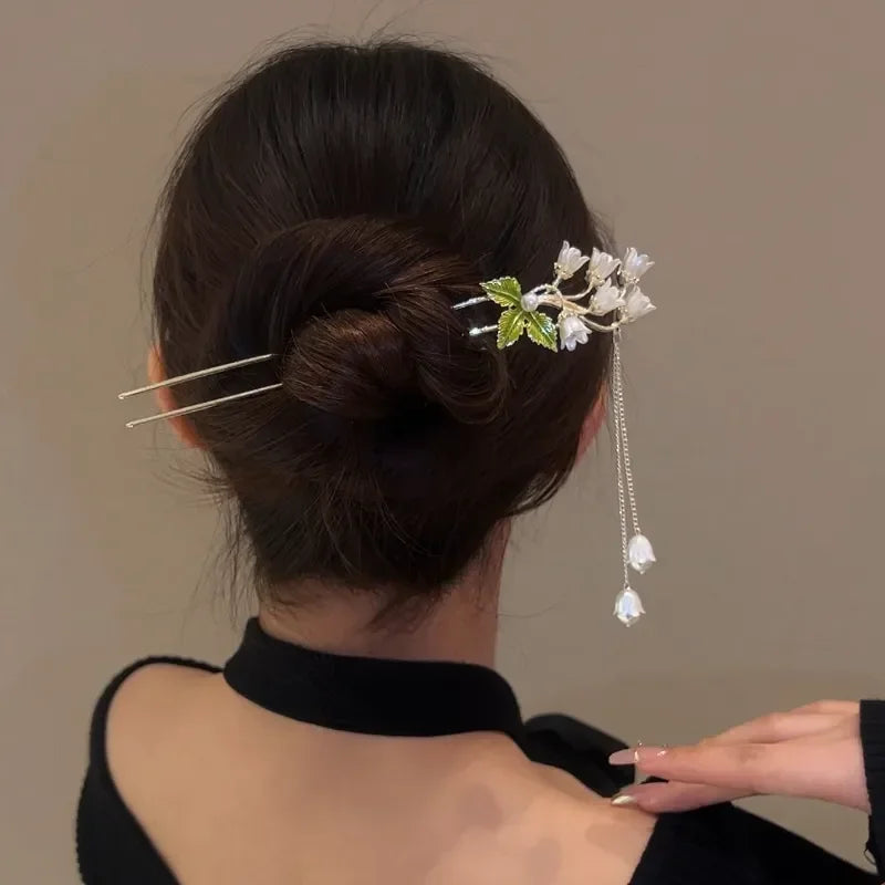 02 Delicate Bell Orchid T&P Hair Pin