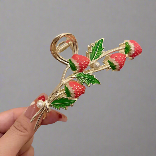 06 Strawberry Claw Clip