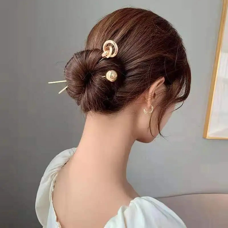 03 Elegant Bead Metal Bun Stick